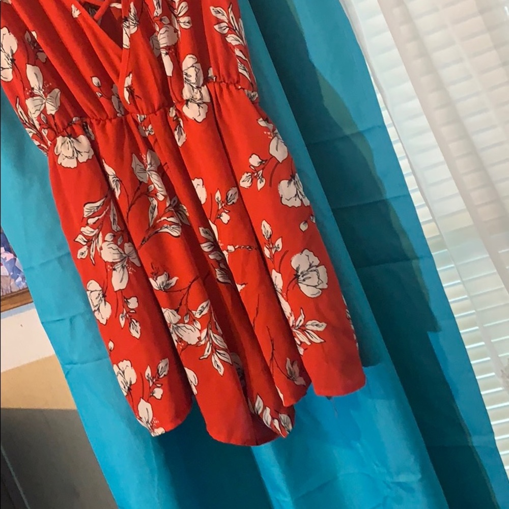 Romper - Picture 2 of 2